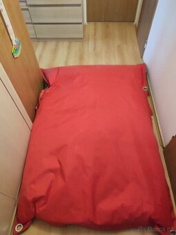 Pitel na sezení - 2