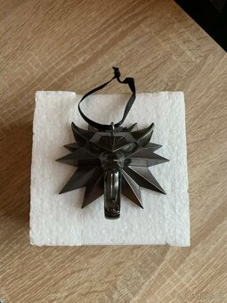 The Witcher 3 / Zaklínač 3 - vlčí medailon - 2