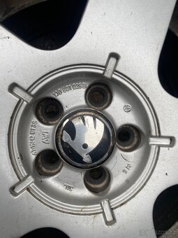 Zimni kola 185/60 R 15 - 2