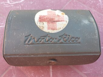 Prodám použitou moto retro lékárničku - 2
