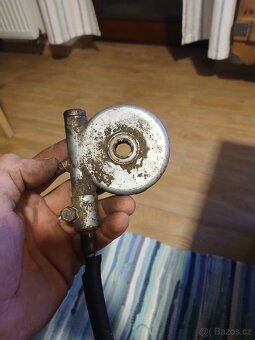 Převodník a náhon tachometru  manet 90 - 2