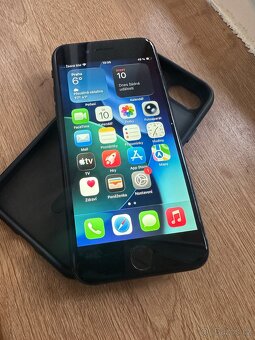 Apple iPhone SE 2020 64 GB , nová baterie 100% - 2