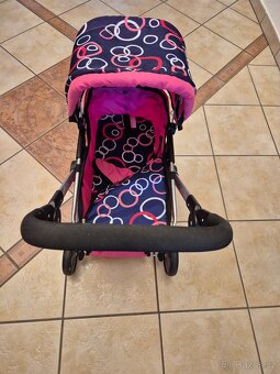 Dětský kočárek pro panenky - 2