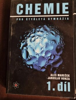 Učebnice chemie  - 4x sada. - 2