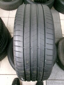 245/45 R19 BRIDGESTONE (5mm) č.14296 - 2