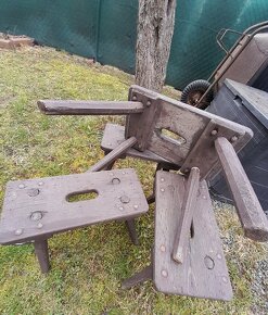 Staré dřevěné stoličky "dojičky" - 2
