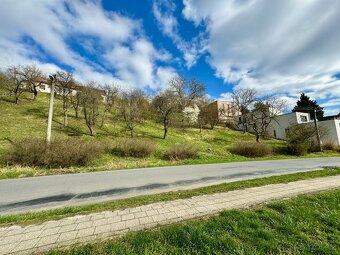 Prodám stavební pozemek Zlín - Klabalská - 2