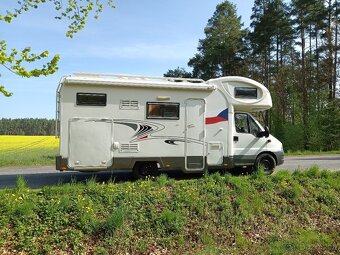 Obytný automobil Fiat Ducato 2,8 JTD 107kW - 2