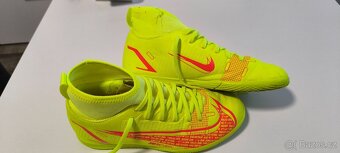 Dětské sálovky NIKE MERCURIAL vel.36 - 2