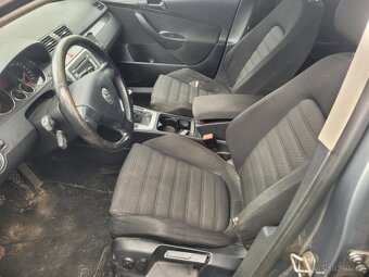 Náhradní díly - Vw Passat B6 2.0 TDI 103 KW - 2