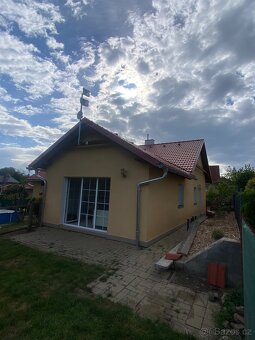 Pronájem bytu ze zahradou - 2