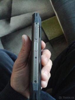 Mobilnípracovni telefon DOOGEE s89 - 2