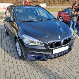 BMW 218 i - 2