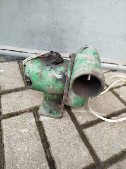 kovářská výhěň - ventilátor - 2