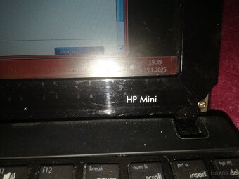 HP Mini 5101 notebook - 2