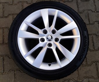 Alu kola originál Škoda Octavia III 5x112 R17 Trius - 2