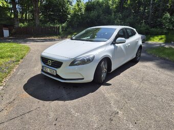 Volvo V40 D3 5ti válec. - 2