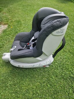Britax römer dualfix+zpětné zrcátko zdarma - 2