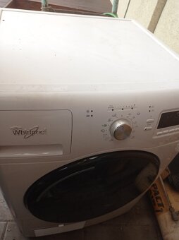 Sušička prádla Whirlpool - 2