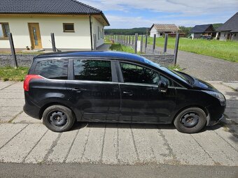 PEUGEOT 5008 HDI 1,6 AUTOMAT 7 MÍST RV 2014 - 2