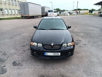 MG ZS 180 2.5 v6 180PS investiční sportovní vůz - 2