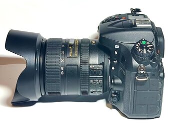 DSLR Nikon D7100 + Nikkor AF-S 16-85mm 1:3,5-5,6 G ED VR - 2