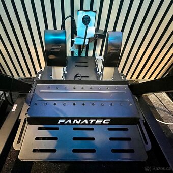 Fanatec DD Pro 8Nm boost kit, GT volant, F1 volant, pedály - 2