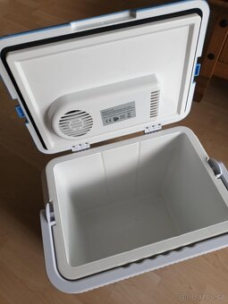 Chladicí/topný box 24 l - 2