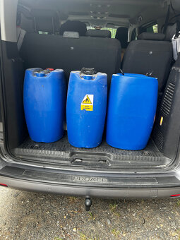 Plastový sud pro kapalné látky se 2 otvory, 50 L - 2
