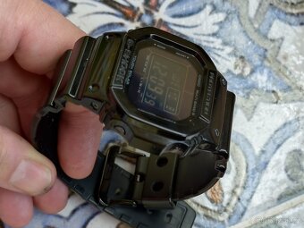 Casio G-Shock GWM5610BB - 2
