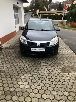 Dacia Sandero rok 2010 - 2