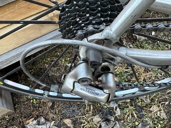 Silniční kolo CUBE Equipe - 2