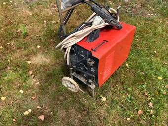 Svářecí trafo, svářečka Mountfield - 2