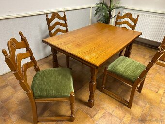 Rustikální jídelní set. Rozkládací stůl + 4 židle. - 2