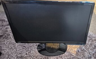 Prodám tento lcd monitor - 2