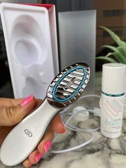 Přístroj na sjednocení pleti Boost Nuskin - 2
