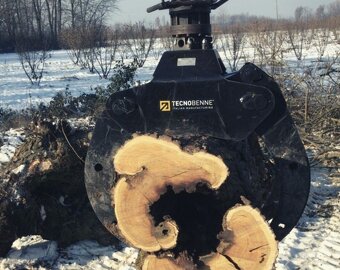 Hydraulický drapák na dřevo, kleště na kulatinu a klest - 2