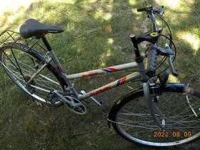 Stará jízdní kola a nové trek kolo OLPRAN - 2