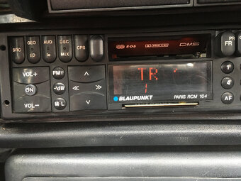 Autorádio Blaupunkt Paris RCM 104 - 2