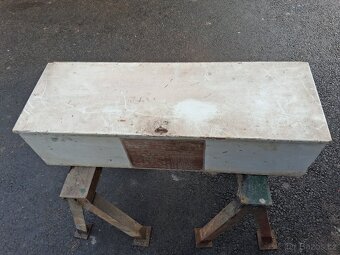 Plechová bedna box na nářadí - 2