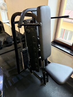 Posilovací stroje Ramena - 2