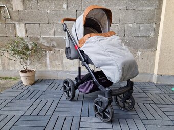 3v1 kociarik s autosedačkou. - 2