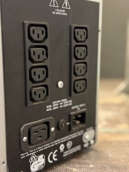 APC Smart-ups serverový záložní zdroj - 2