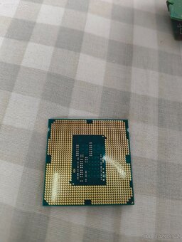 Intel® Core™ i3-4330 Processor 4M Cache, 3.50 GHz - 2