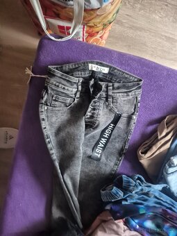 2 velke kabele plne obleceni - 2