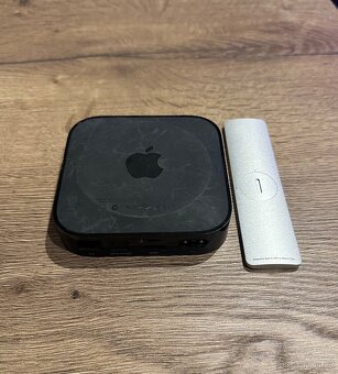 Apple TV (2. generace) - 2