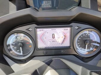 MAXON DISCOVER 300 - 2