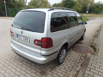 Volkswagen Sharan 2.0 TDi 7 místný - 2