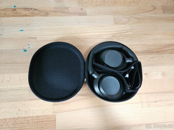 Bezdrátová sluchátka Sony Noise Cancelling ULT WEAR černá - 2
