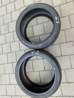 YOKOHAMA BLUEARTH GT 245/40 R19 Letní - 2